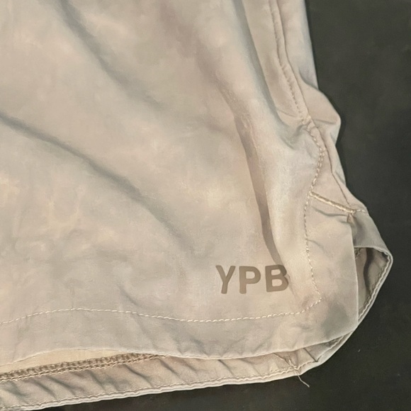 2 Pairs of Abercrombie YBP motionTEK Unlined Cardio Shorts - Picture 2 of 4